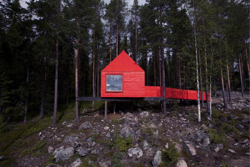 dřevěný dům v severském stylu je jednoduchý a střídmý
