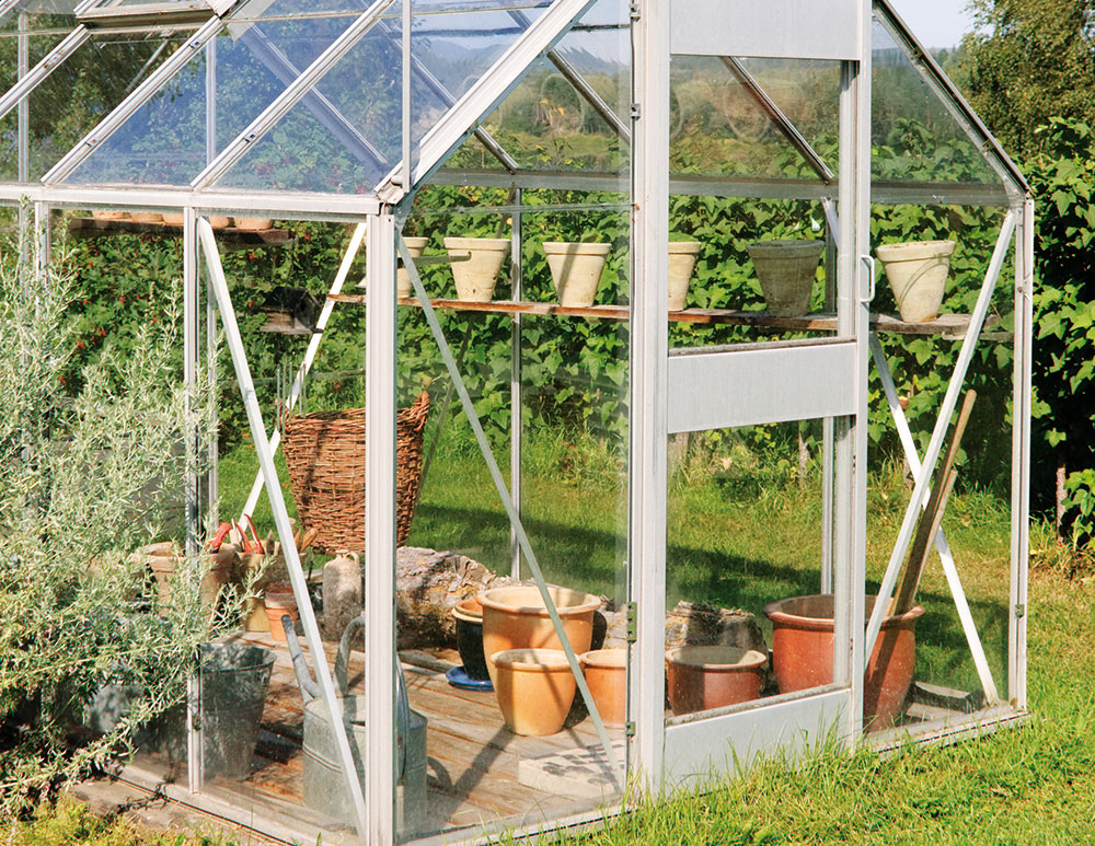 Jak uchovat příznivé tepelné podmínky ve skleníku