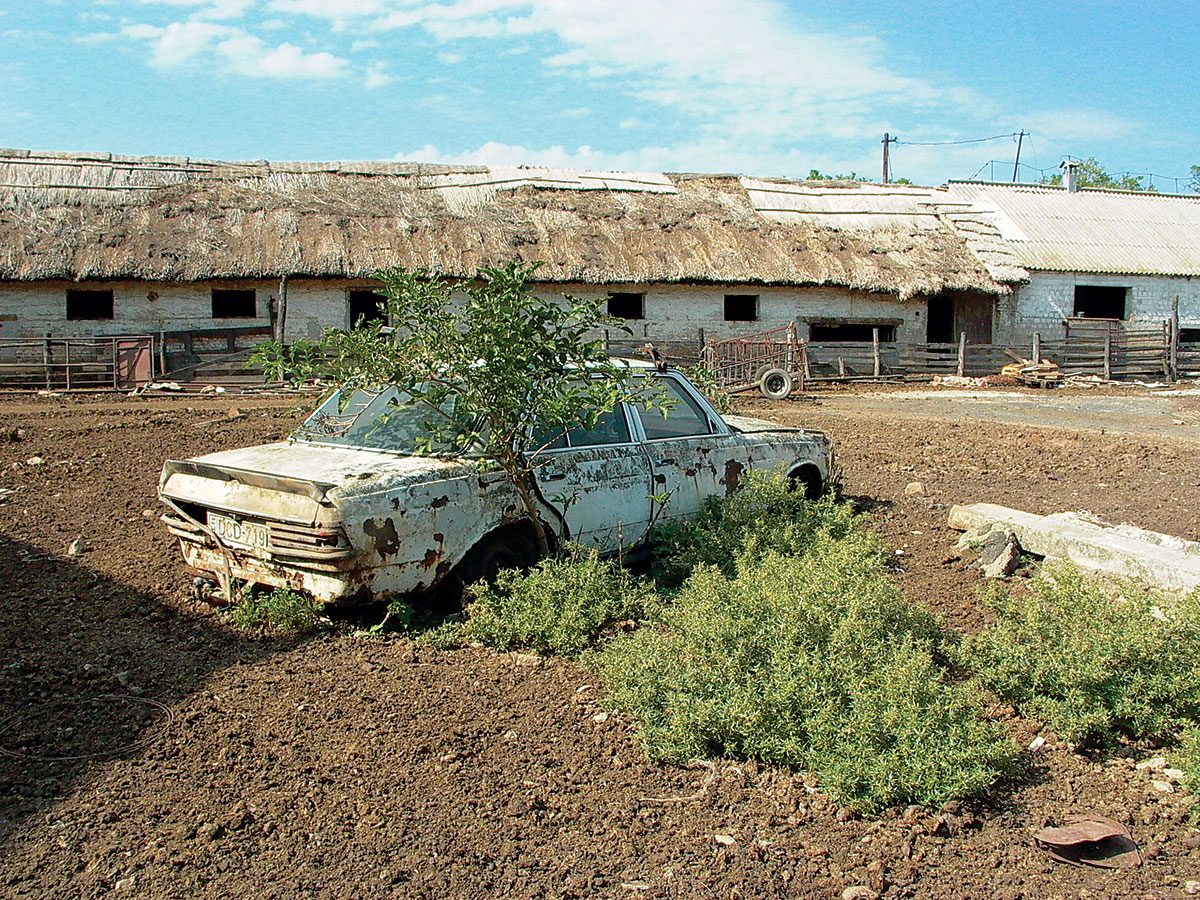 Původní stav zemědělských budov před zahájením rekonstrukce. FOTO TOMÁŠ RASL