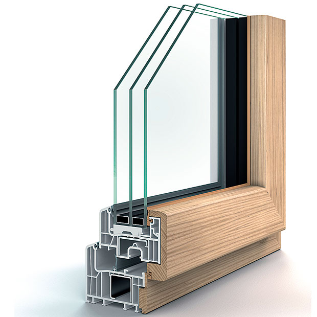 Nové možnosti na trhu plastových oken přináší inovativní designový okenní profil Eforte Fusion od firmy Inoutic. Na plastové okno se z vnitřní strany umísťuje dřevěný, z vnější hliníkový kryt. Výsledkem je kombinace všech vlastností: tepelněizolační hodnoty a odolnost plastového okna, přírodní vzhled dřeva v interiéru a neutrální design hliníku v exteriéru. Foto Inotic