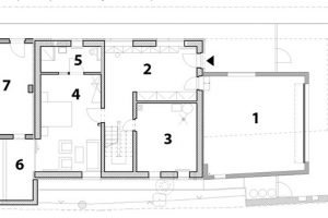 1 garáž 2 vstupní hala 3 technická místnost 4 pokoj pro hosty 5 koupelna a WC 6 terasa 7 sklad