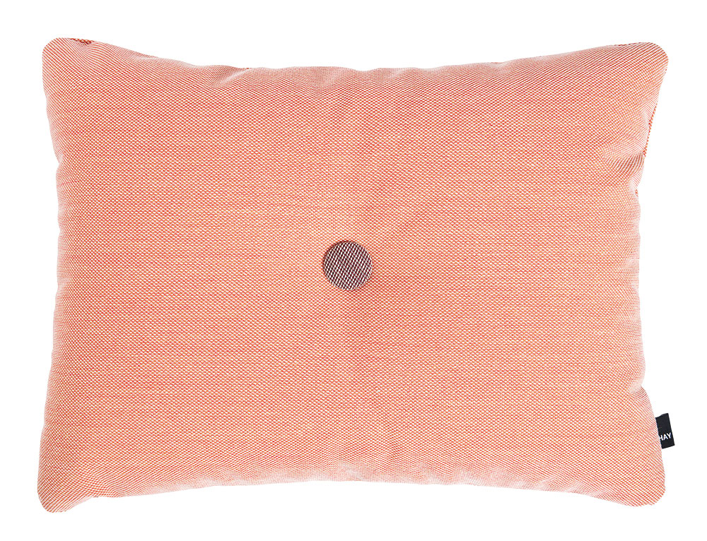 Polštář Dot od značky Hey, z kolekce Dot Cushion, 45 x 60 cm, 90 % vlna, 10 % nylon, 2 190 Kč, www.designville.cz