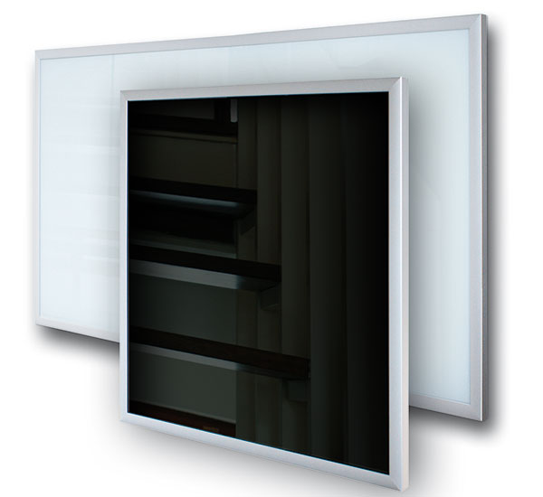 Sálavé skleněné panely Ecosun G jsou určeny především pro vytápění interiérů, ve kterých plní nejen funkci topidla, ale stávají se také významným designovým prvkem. Ideální jsou také jako vytápění pro nízkoenergetické domy (NED), ve kterých minimalizují již tak nízké náklady na vytápění. Panely jsou opatřeny karosáží s tepelnou izolací, zamezující únikům tepla do konstrukce za topným panelem. Kromě omezovacího termostatu jsou také vybaveny univerzálními úchyty, umožňujícími montáž do vodorovné i svislé polohy. Panel se tak stává velmi univerzálním výrobkem, nabízejícím uplatnění v nejrůznějších aplikacích dle požadavků zákazníka. FOTO FENIX