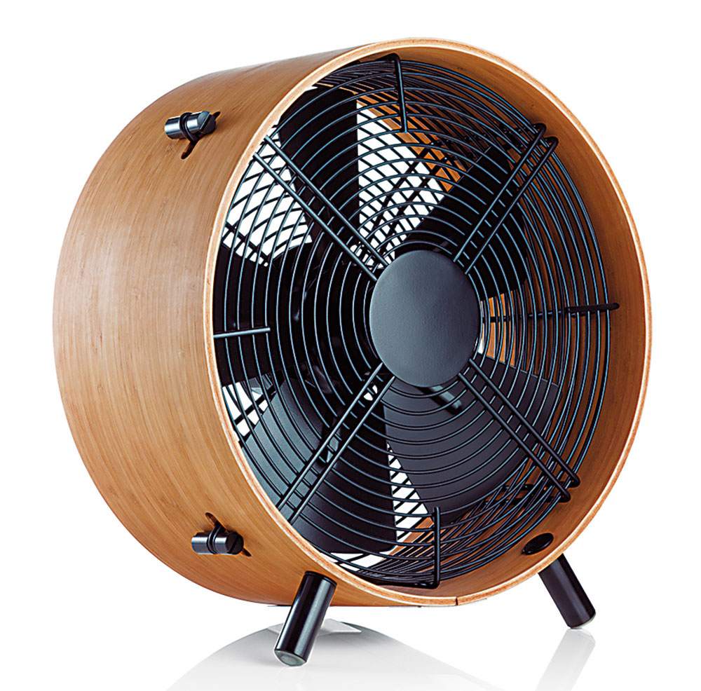 Podlahový ventilátor Otto (StadlerForm), bambus, ocel, hliník, 13,7 x 14,8 x 7,2 cm, 4 990 Kč, www.alza.cz