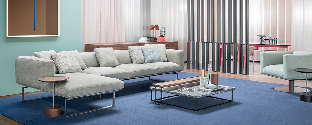 Pohovky určují styl a atmosféru obývacího pokoje. Jak je vybrat?