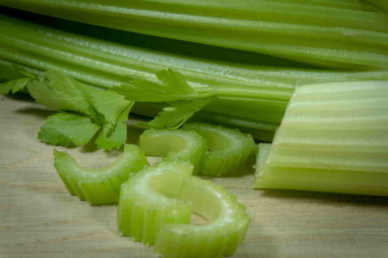 Nejčastější problémy při pěstování řapíkatého celeru