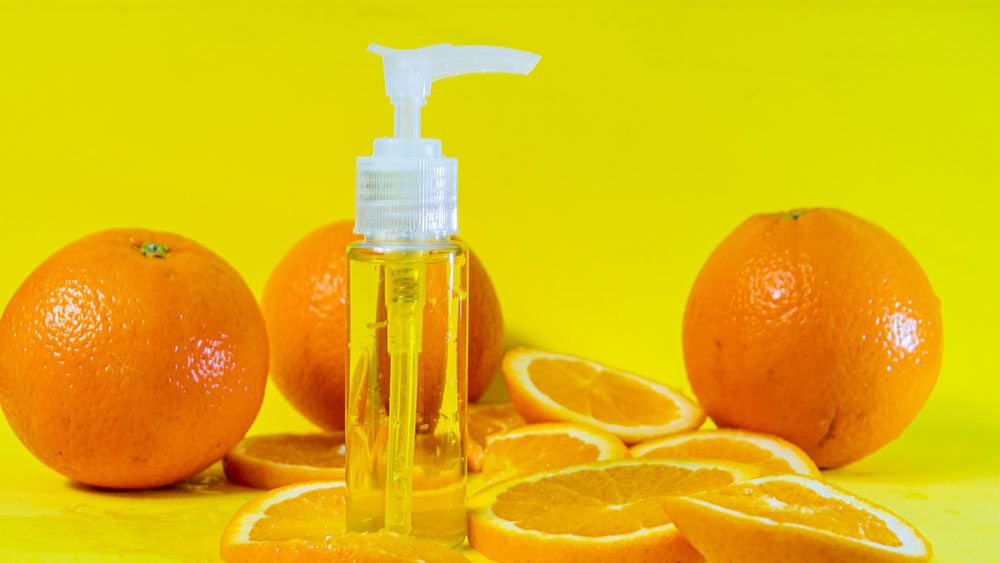 Jednoduchý EKO sprej z citrusů a bylinek, který vyčistí a osvěží celý byt