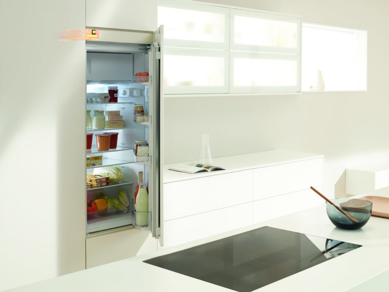 SERVO-DRIVE flex – systém pro dotykové otevírání lednic, mrazniček a integrovaných myček