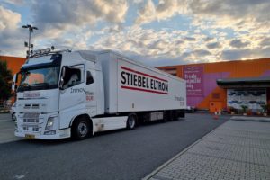 Mobilní stánek STIEBEL ELTRON v rámci celoevropského turné