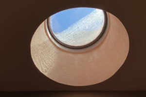kulatá střešní okna z kortenové oceli