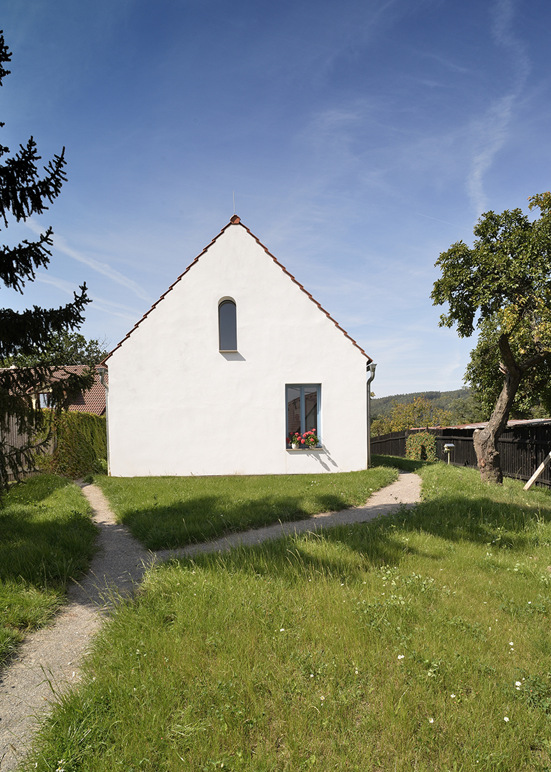 Exteriér tvar domu - Rodinný dům v Mníšku pod Brdy