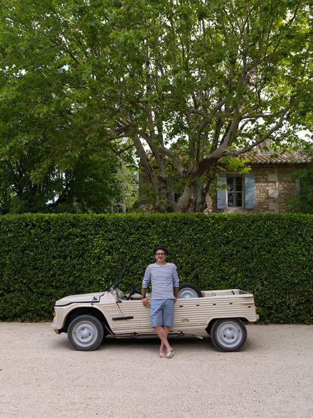 Malé auto majitele - A Stone House in Provence