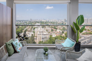 Balkon - Vysněný byt architektky v Izraeli