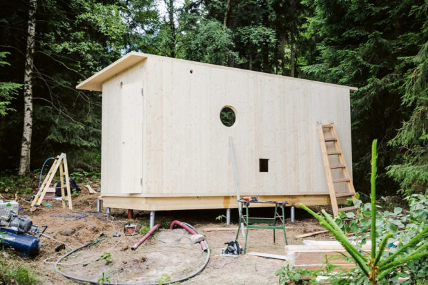Samostavba - Dřevěná mini chatka v Jizerských horách
