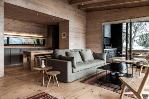 Interiér - Víkendový dům u jezera v Chile