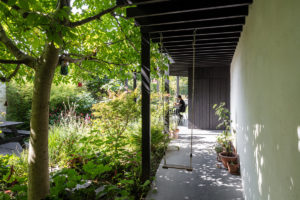 Úzký podélný pozemek - Řadový dům se zahradou v Belgii