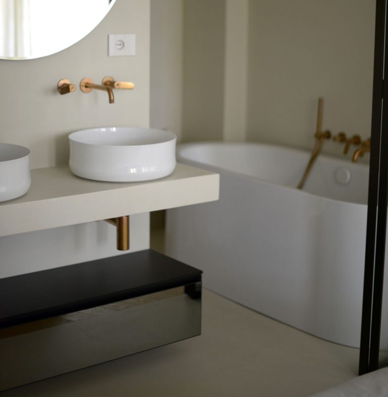 V koupelně se Sarou Nicole Rossetto:  Italská top influencerka proměnila  svůj sen o luxusní designové koupelně ve skutečnost