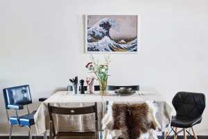 Jídelní stůl se židlemi -Podkrovní byt