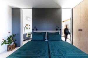Ložnice s postelí-Malý dům