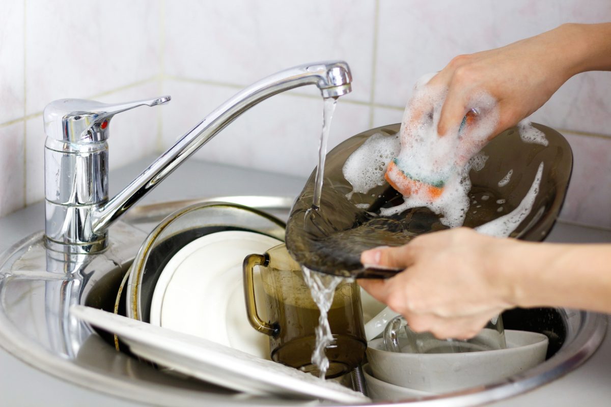 Mytí nádobí