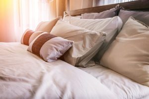 Proč je správný polštář klíčem ke zdravému spánku a jak si vybrat ten pravý