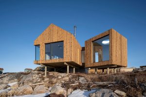 Vyvýšený dřevěný dům