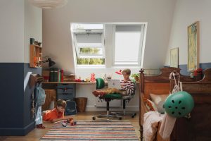 Dětský pokoj se střešním oknem
