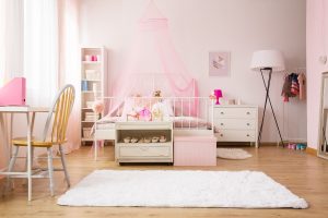 Růžový dětský pokoj