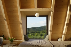 Výhledy z oken jsou nádherné a byly klíčové při navrhování interiéru