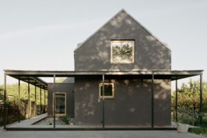 Theque_frame house_07_web