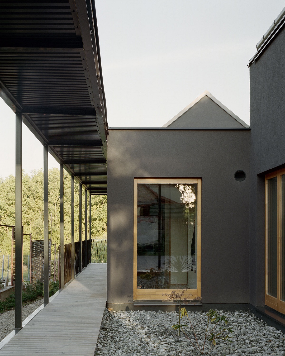 Theque_frame house_08_web