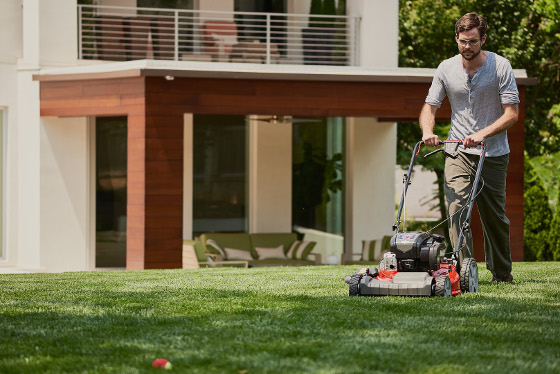 YouPowered_WalkMower_3473-int.jpg