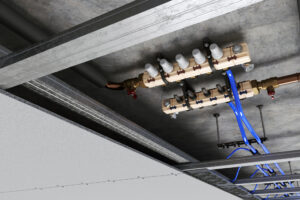 Detailní pohled na rozvody vody ve stropním topném/chladicím systému – technické řešení pro energeticky úsporné budovy.