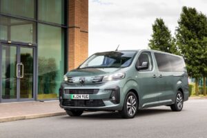 Peugeot Traveller: Všestranný komfort pro přepravu až devíti osob