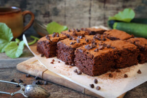 Cuketové brownies s čokoládou – originální a vláčný dezert z cukety.