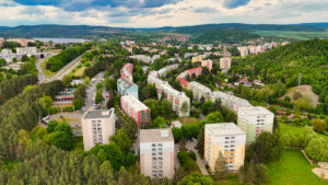 Pronájem bytu v Praze bez iluzí: hotelový pokoj místo bytu, komfort za 85 tisíc i „citlivá“ rekonstrukce