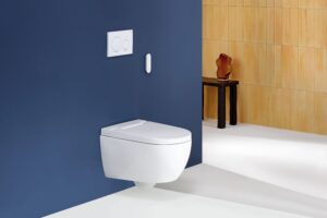 2024_Geberit AquaClean Alba_Private_Remote control_Sigma20 round_side