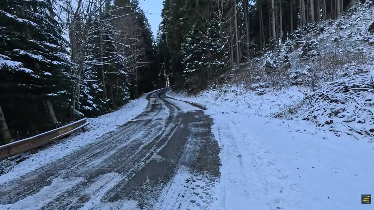 Stezka u rybníka v Mezihoří dnes