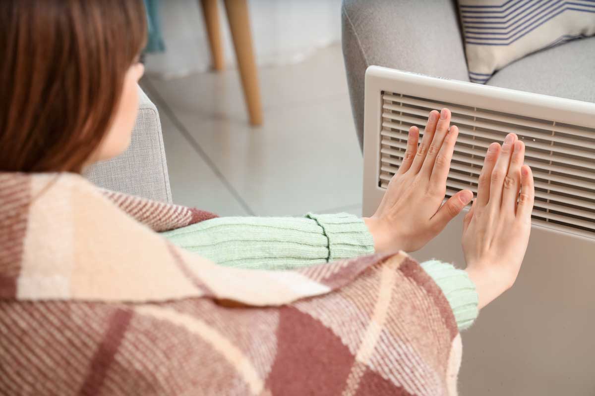 Zakrývání konvektoru oblečením patří mezi nejčastější chyby při jeho používání.