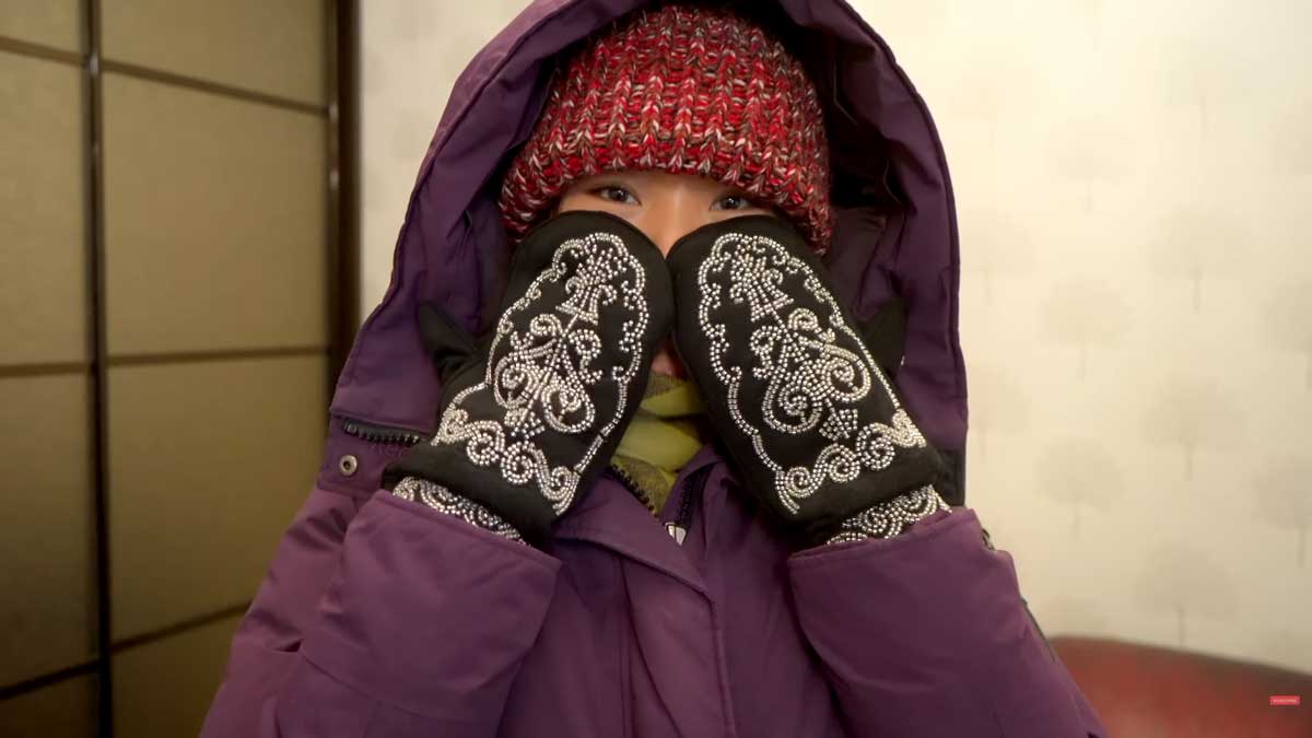 Tradiční rukavice s místním vzorem chrání obyvatele Jakutska před omrzlinami.