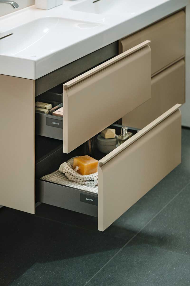 Umyvadlová skříňka z kolekce MEDA