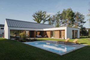 Rodinný dům v Nové Vsi triumfuje v soutěži Stavba roku 2025