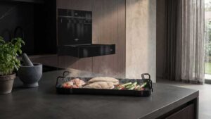 Jedna parní zásuvka, několik funkcí: Vaření, kynutí i ohřev bez ztráty chuti