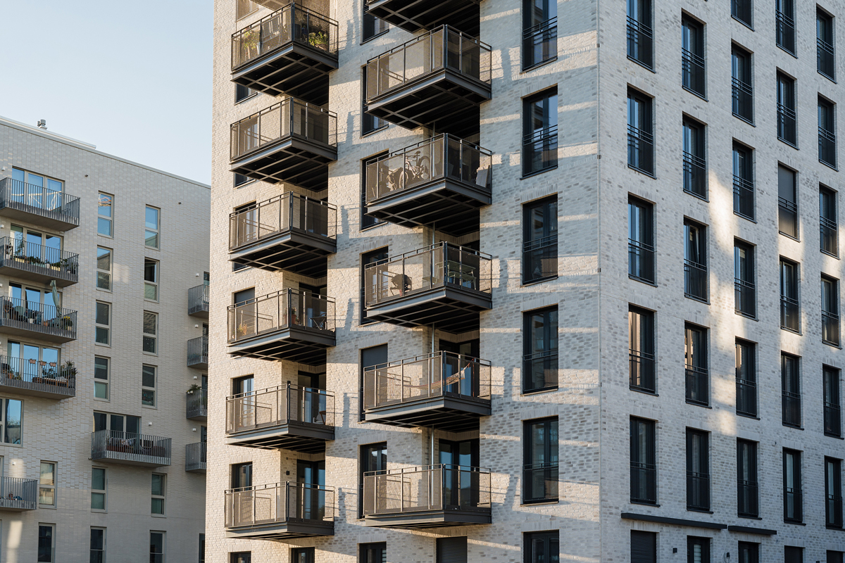 Rezidenční projekt „Belle Harbour“ v hamburské čtvrti HafenCity nastavuje architektonický standard pro efektivní využití zdrojů a společenskou odpovědnost.