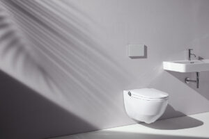 Revoluční sprchovací toaleta LAUFEN Cleanet RIVA